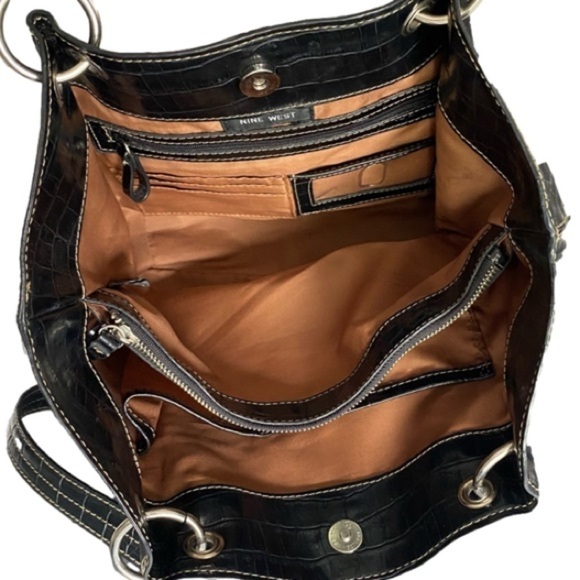 NINE WEST Faux Crocodile Patent Leather Shoulder Bag w/Matching Wristlet, Black - Picture 4 of 16